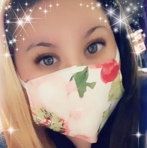 Meet your Posher, Reina